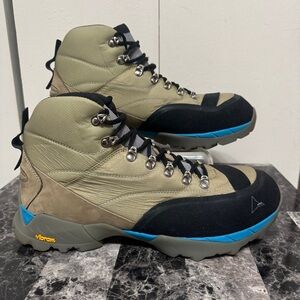 ROA Vibram Andreas Strap Boot In Camel Size Eu 45